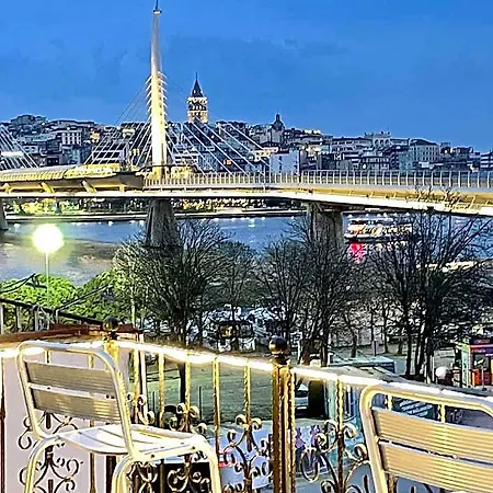 Bed & Breakfast Lumina Boutique 5*