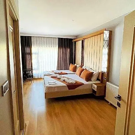 Lumina Boutique 5*