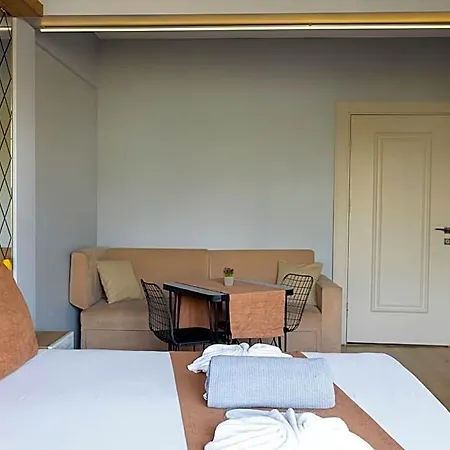 Bed & Breakfast Lumina Boutique 5*