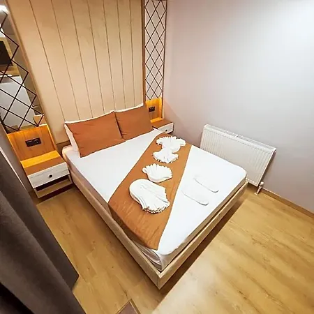 Bed and breakfast Lumina Boutique 5*